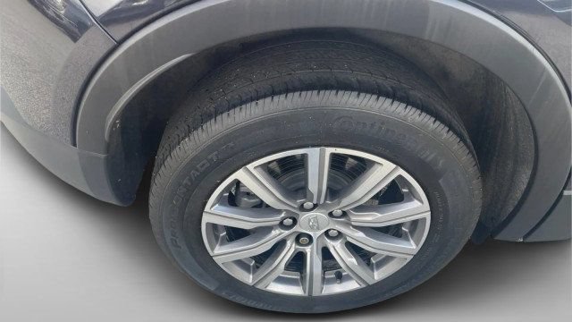 Used 2023 Cadillac XT4 Sport AWD/4WD image 19