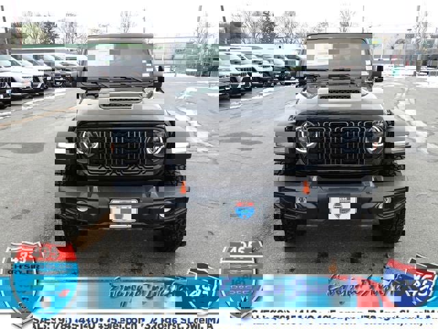 New 2026 Jeep Gladiator Mojave image 9