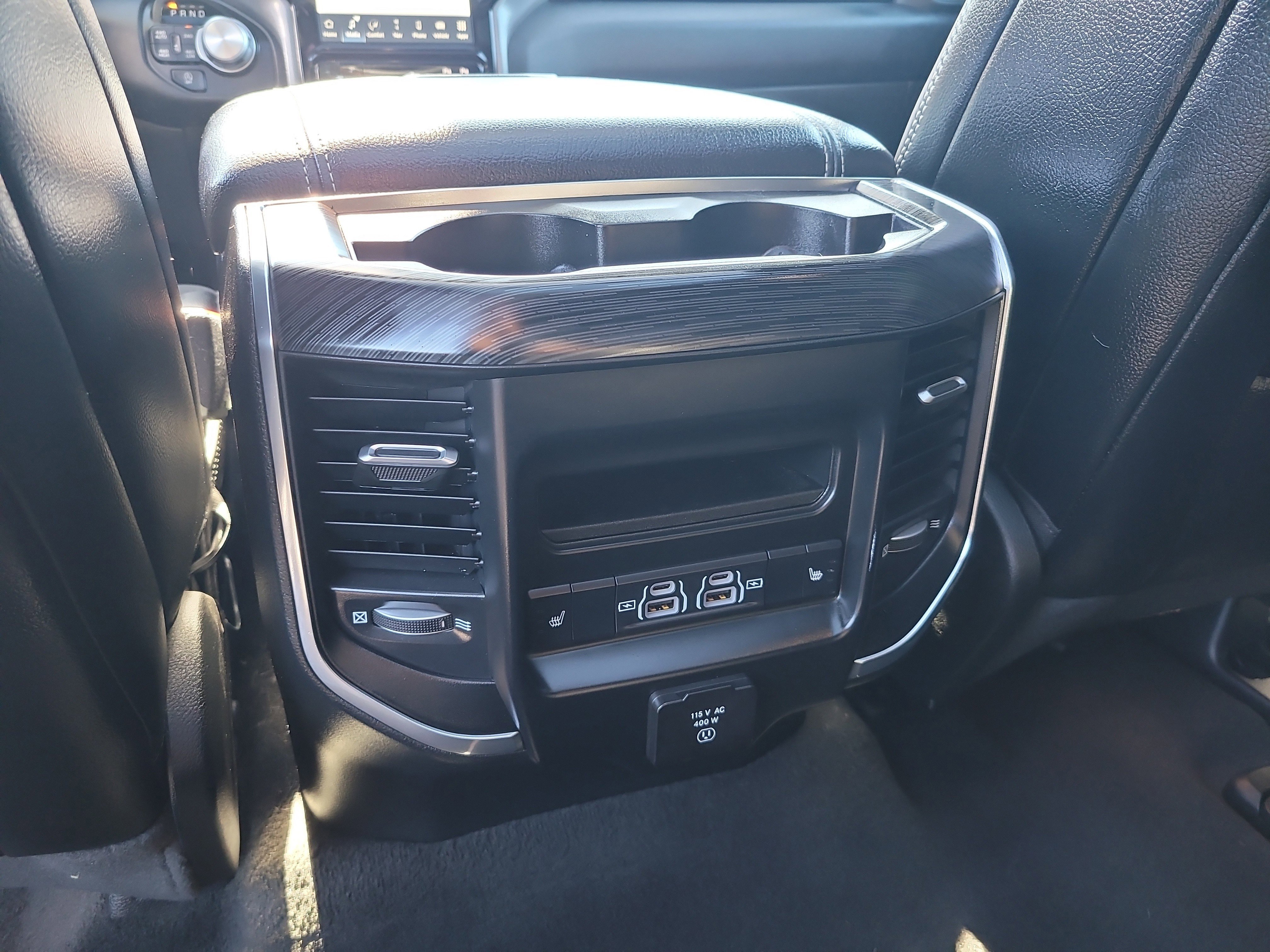 Used 2024 RAM 1500 Laramie image 14