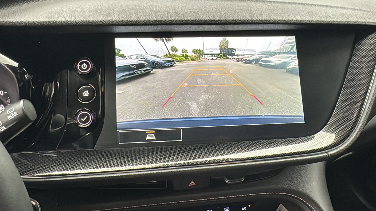Used 2023 Buick Envision Essence FWD image 34
