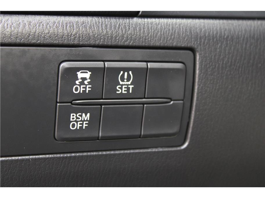 Used 2014 MAZDA MAZDA3 i Touring image 14