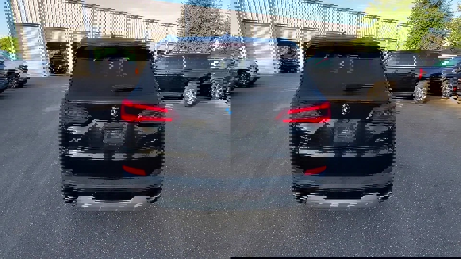 Used 2022 BMW X5 sDrive40i w/ Parking Assistance Package image 39