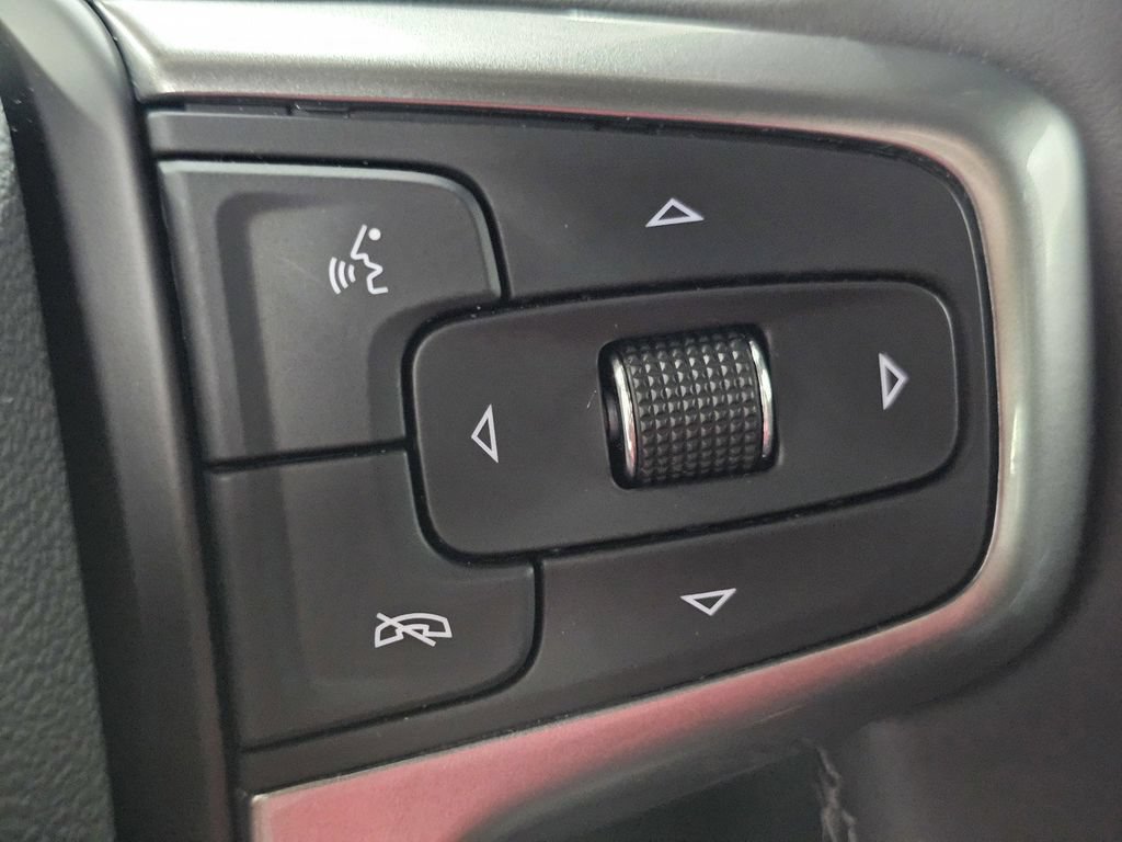 Used 2025 Chevrolet Silverado 1500 LT AWD/4WD image 33