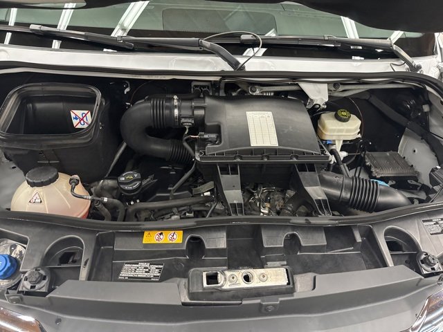 Used 2019 Freightliner Sprinter 2500 image 25