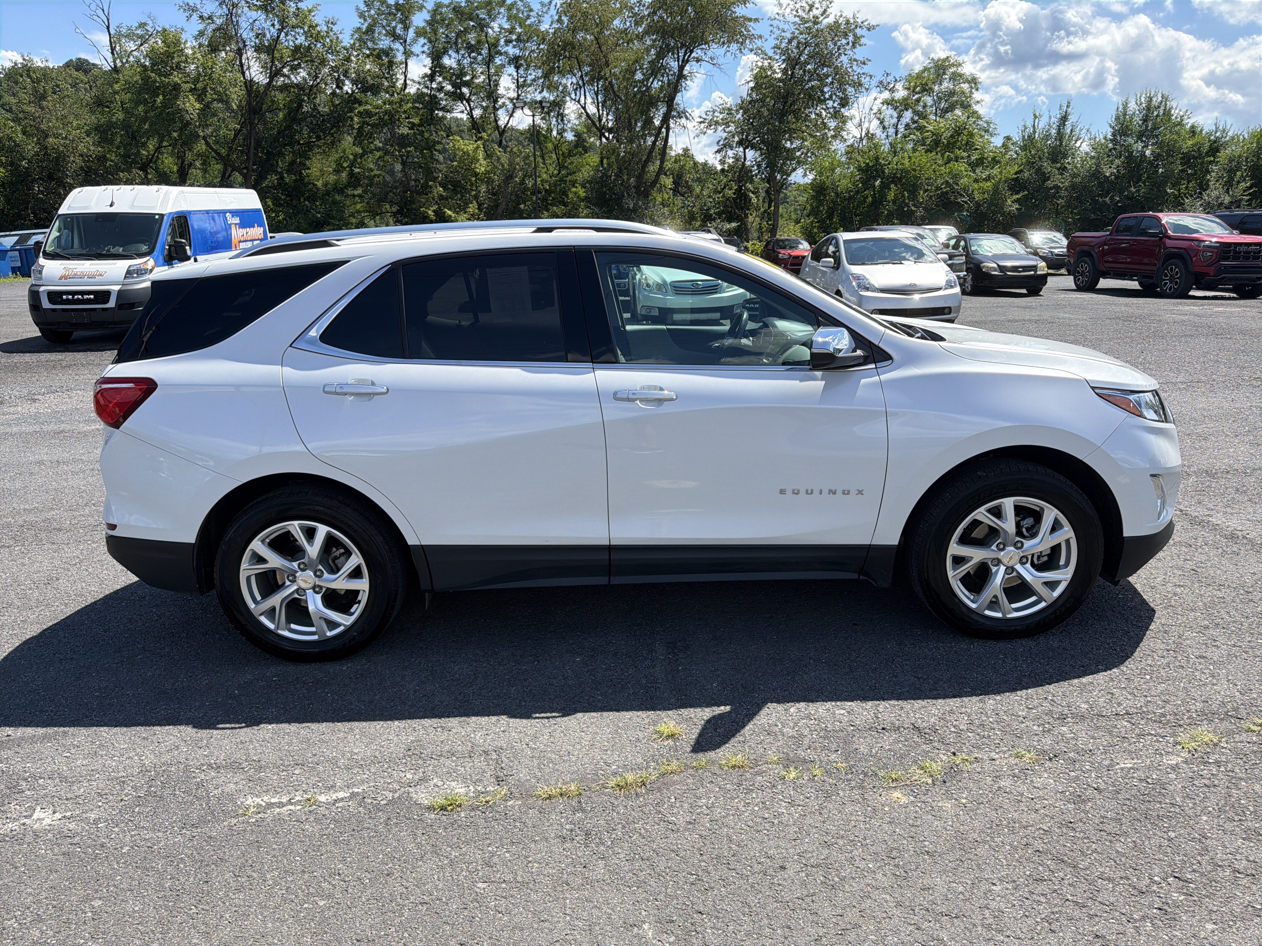 Used 2018 Chevrolet Equinox Premier AWD/4WD video 3