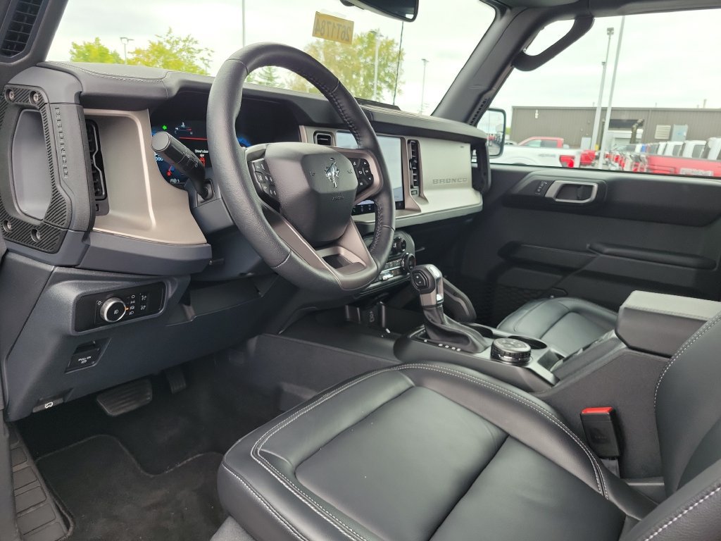 New 2026 Ford Bronco Outer Banks w/ Sasquatch Package AWD/4WD image 21