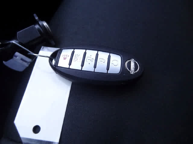 Used 2024 Nissan Altima 2.5 SV w/ SV Premium Package FWD image 31