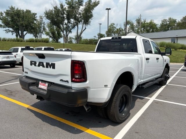 New 2026 RAM 3500 Tradesman AWD/4WD image 8