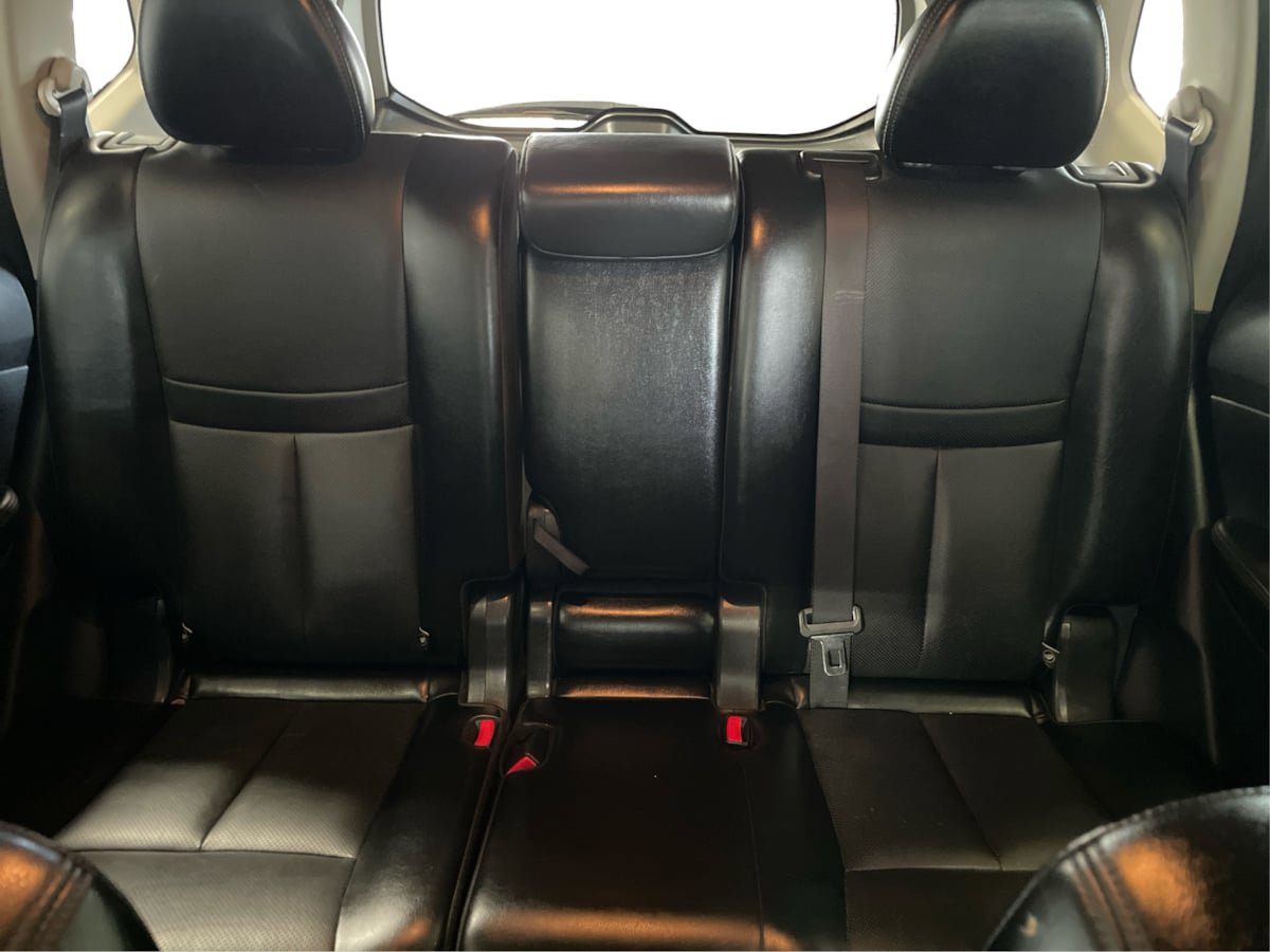 Used 2018 Nissan Rogue SL image 19