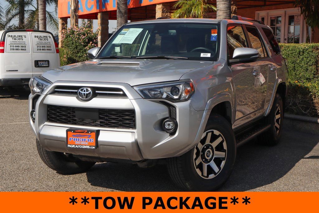Used 2022 Toyota 4Runner TRD Off-Road Premium AWD/4WD image 4