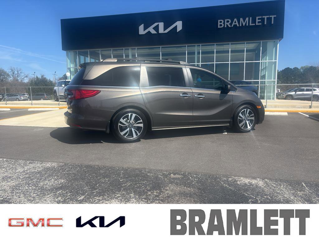 Used 2021 Honda Odyssey Touring image 1