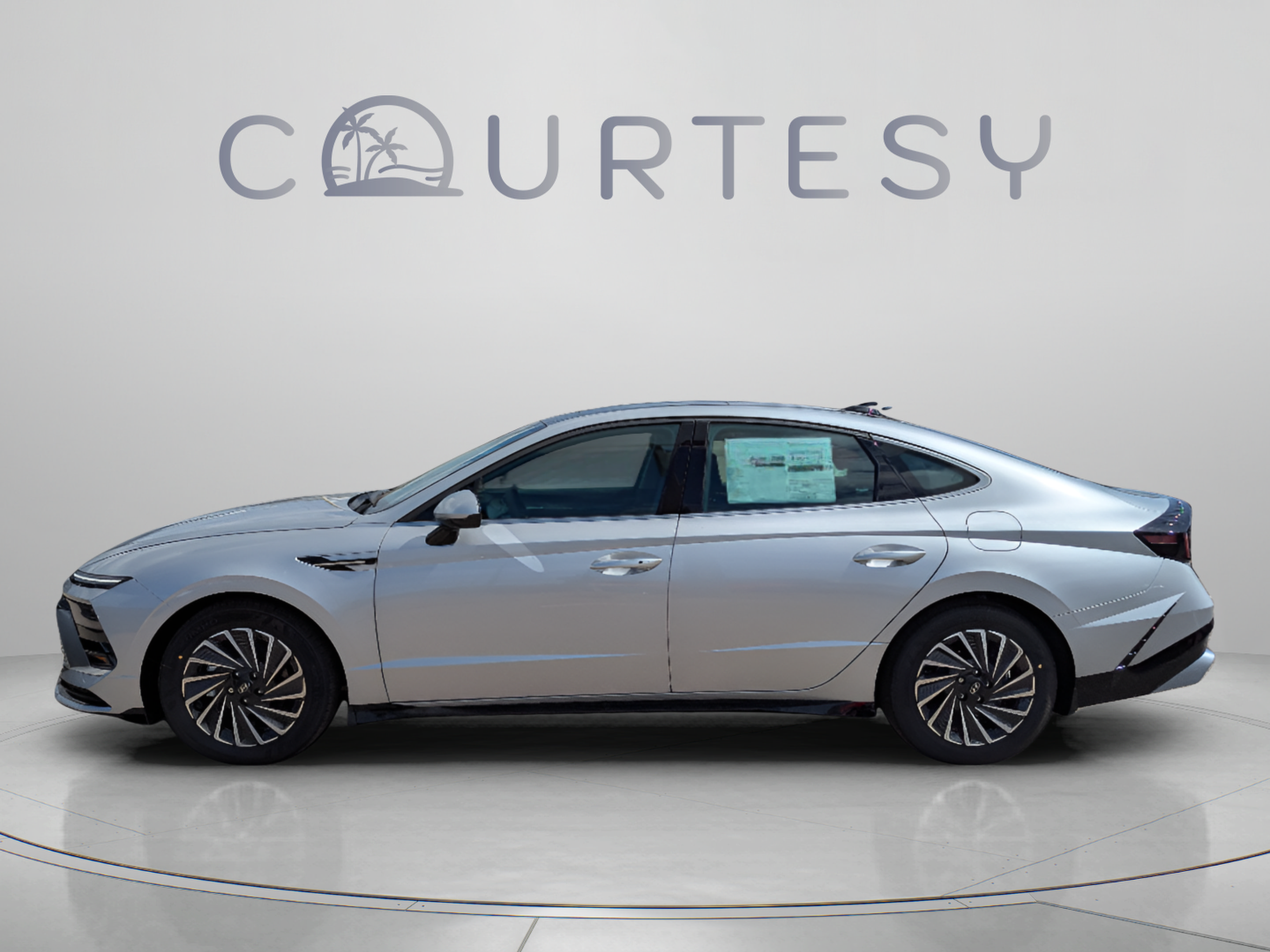 New 2026 Hyundai Sonata SEL FWD image 2