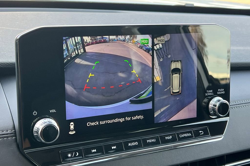 New 2025 Mitsubishi Outlander SE image 21