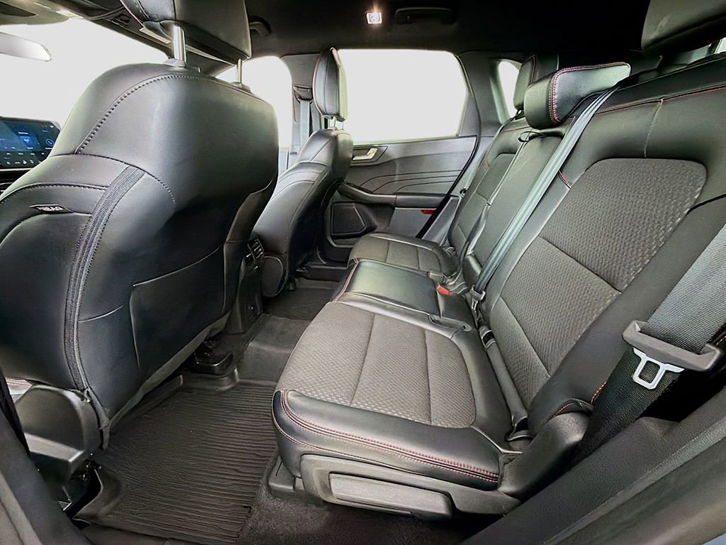 Used 2023 Ford Escape ST-Line w/ Tech Pack #1 image 23