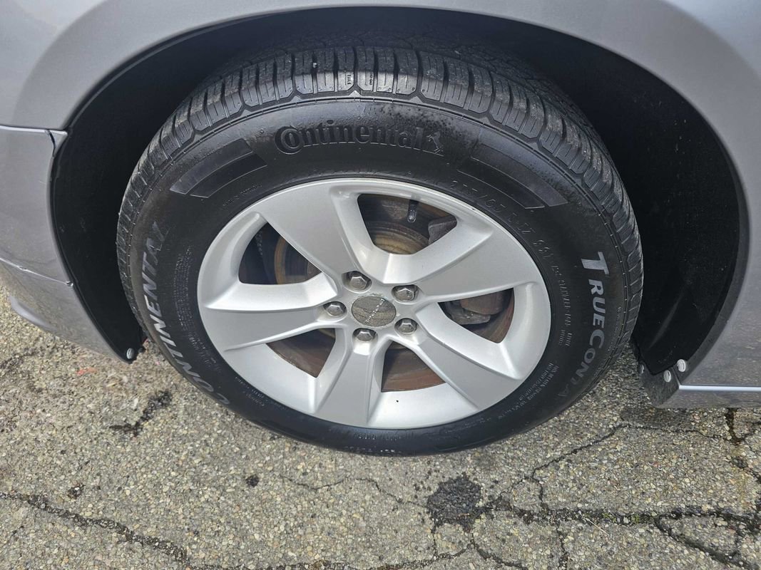 Used 2013 Dodge Charger SXT image 12