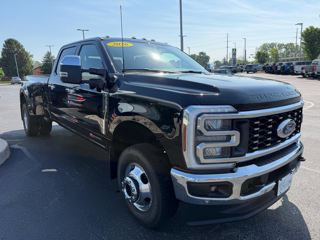 New 2026 Ford F350 Lariat w/ Lariat Ultimate Package AWD/4WD image 4