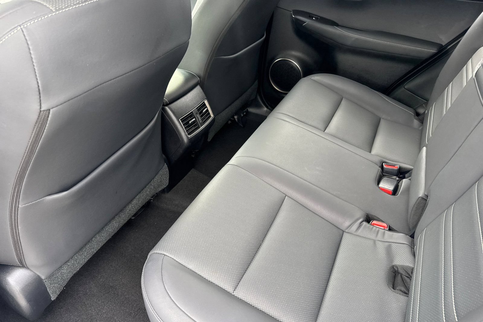 Used 2019 Lexus NX 300h AWD w/ Premium Package image 12