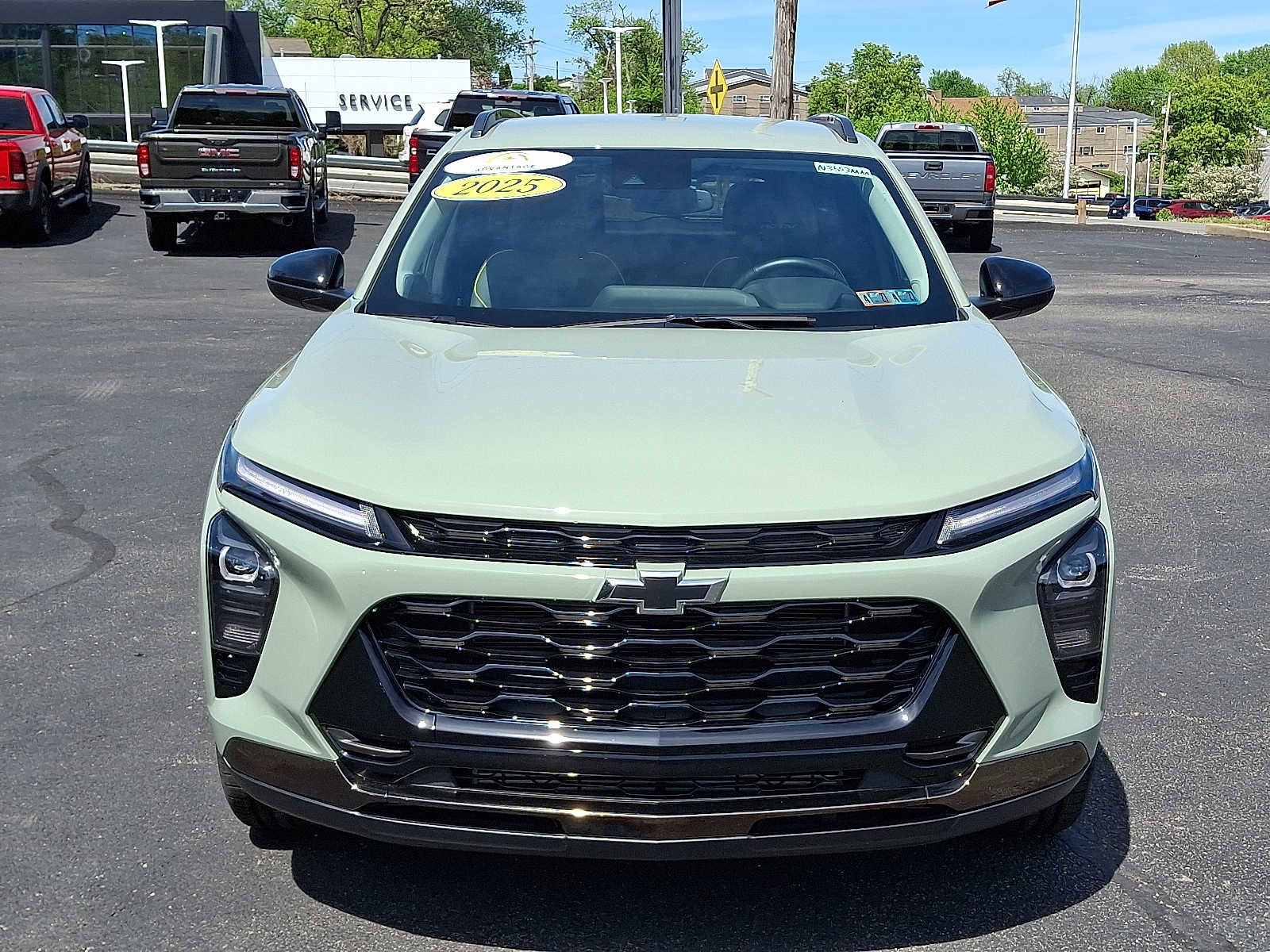 Used 2025 Chevrolet Trax ACTIV FWD image 3