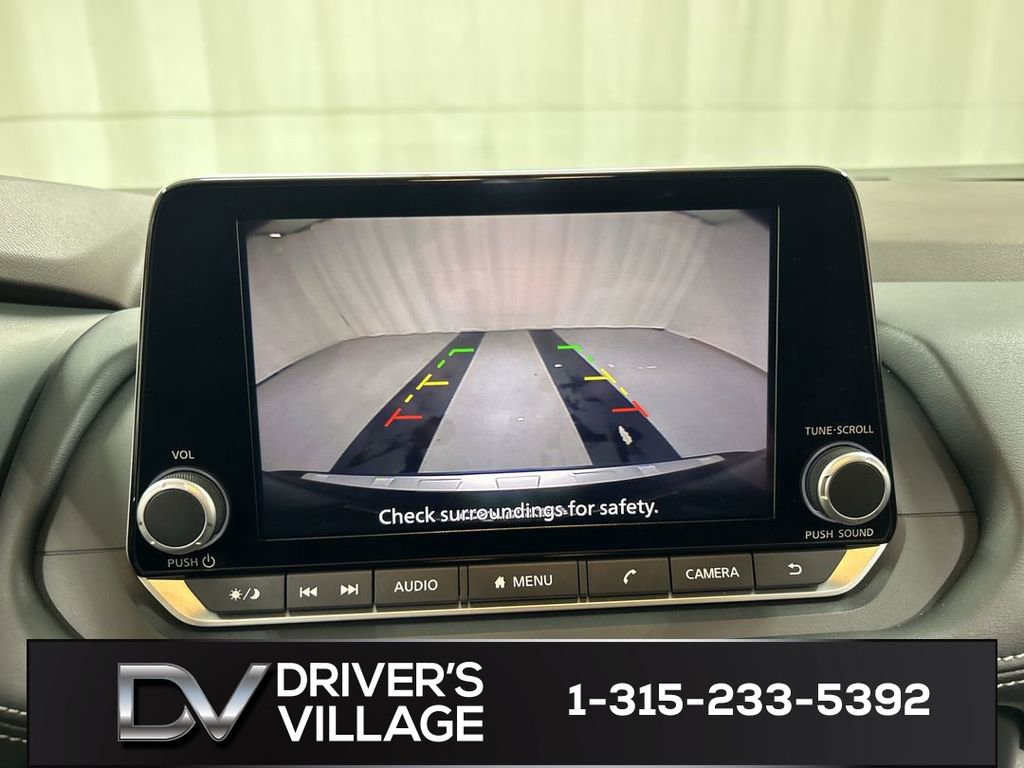 Used 2023 Nissan Rogue SV AWD/4WD image 15