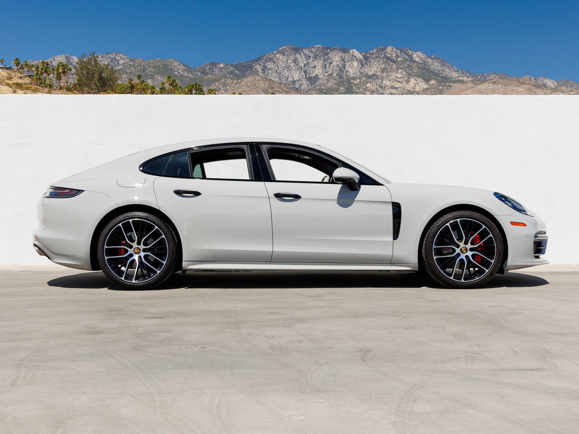 Certified 2023 Porsche Panamera 4S AWD/4WD image 8