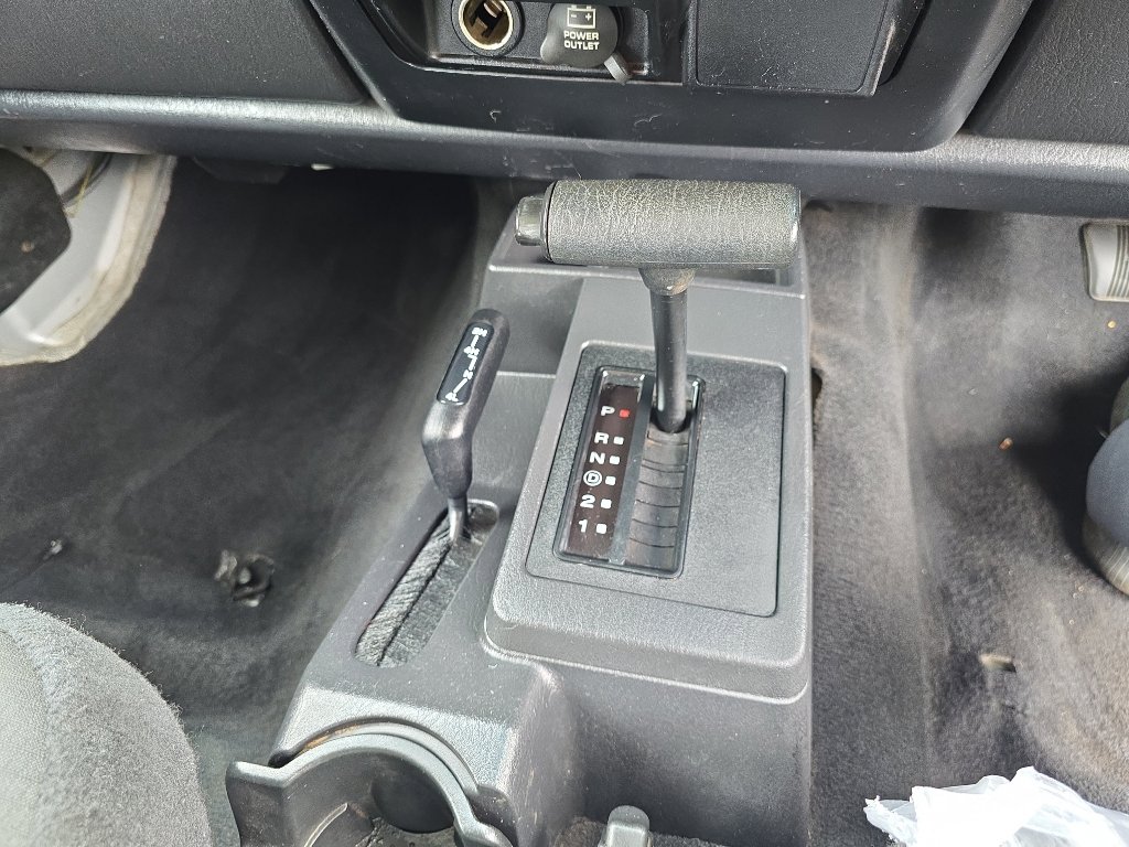 Used 2006 Jeep Wrangler Sport AWD/4WD image 17
