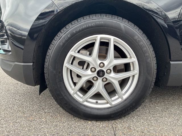 Certified 2023 Ford Edge SEL w/ Convenience Package image 9