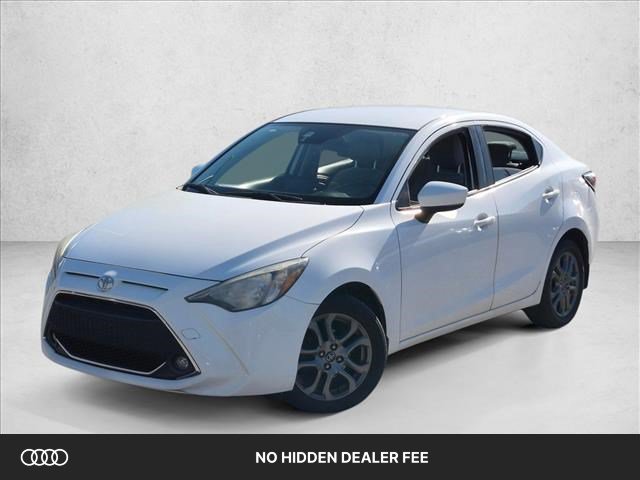 Used 2019 Toyota Yaris LE FWD image 1