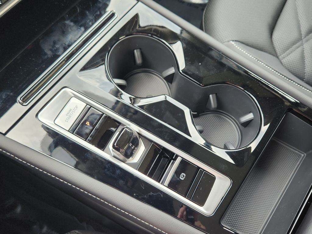 New 2026 Volkswagen Atlas SE image 10