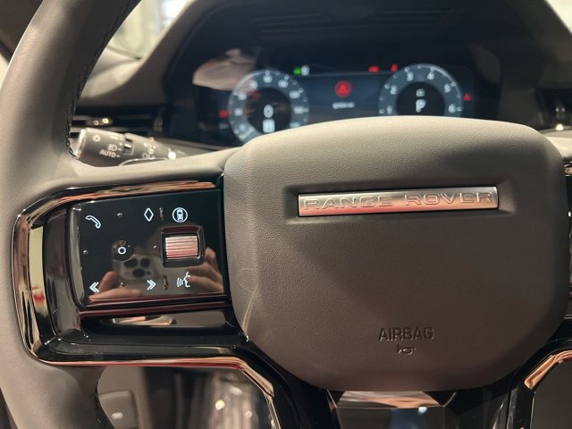 Used 2025 Land Rover Range Rover Evoque S image 30