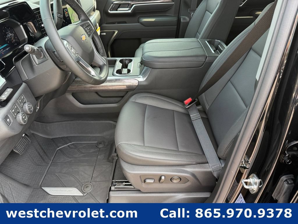 New 2026 Chevrolet Silverado 2500 LTZ w/ LTZ Convenience Package AWD/4WD image 10