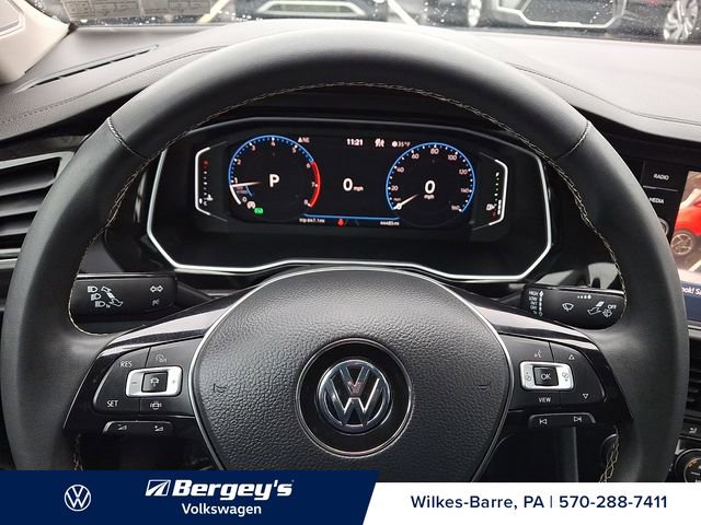 Certified 2021 Volkswagen Jetta SEL image 22