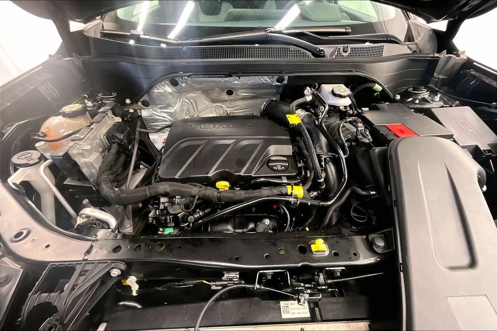 Used 2024 Chevrolet Trax LS FWD image 9
