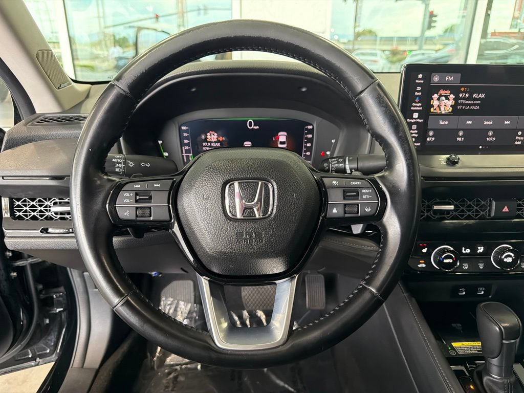 Used 2024 Honda Accord Touring image 24