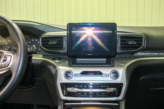 Used 2022 Ford Explorer Timberline image 12