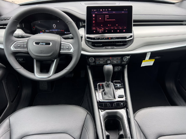 New 2026 Jeep Compass Limited AWD/4WD image 3