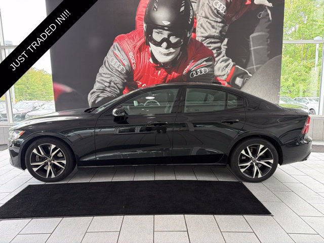 Used 2019 Volvo S60 T6 R-Design AWD/4WD image 2