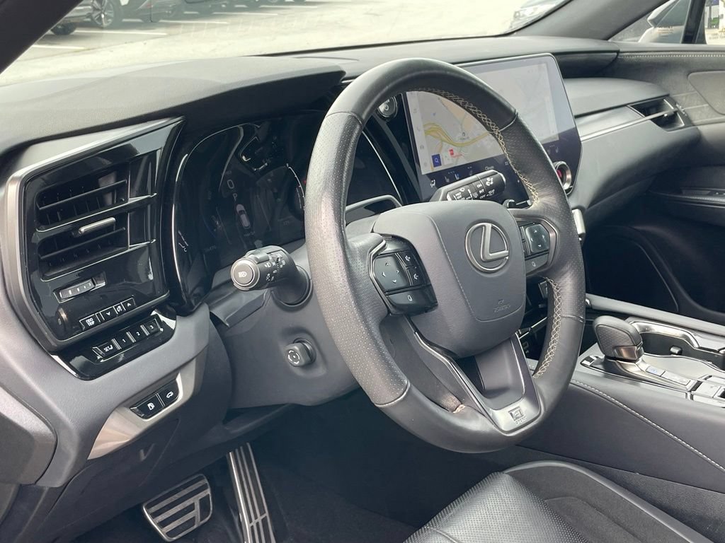 Used 2023 Lexus RX 500h F Sport w/ Cold Area Package AWD/4WD image 9