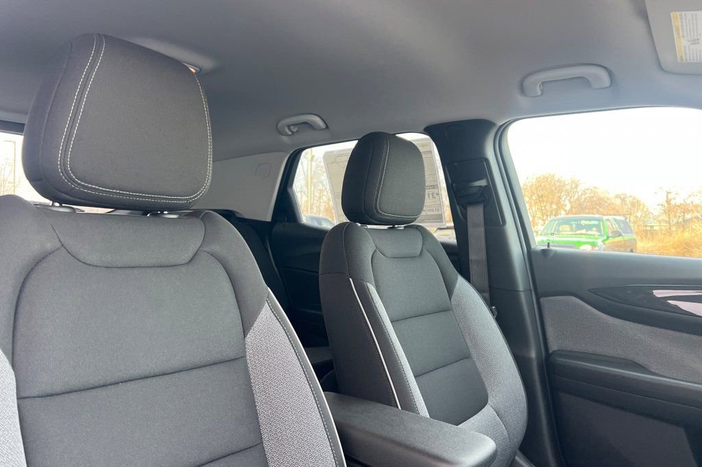 New 2026 Chevrolet TrailBlazer LT w/ Convenience Package FWD image 14