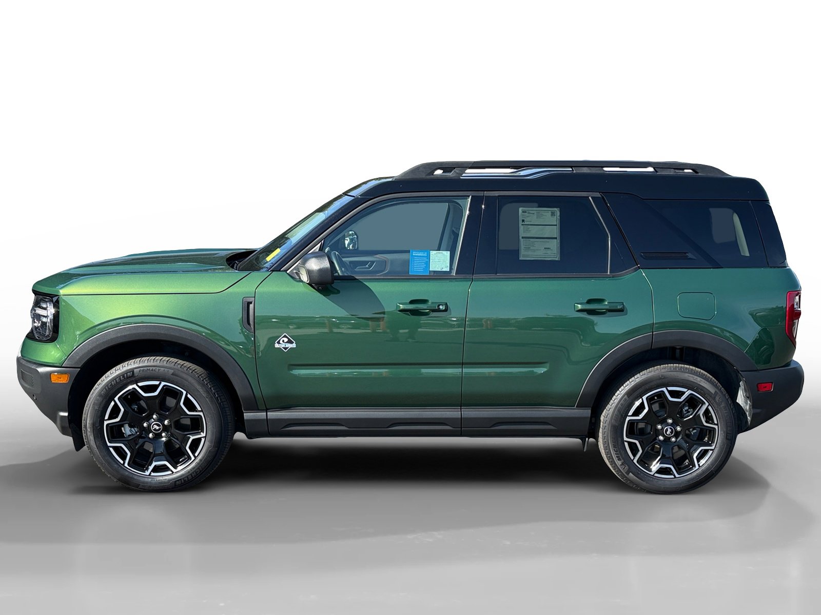 Certified 2025 Ford Bronco Sport Outer Banks w/ Outer Banks Tech Package+ AWD/4WD image 2