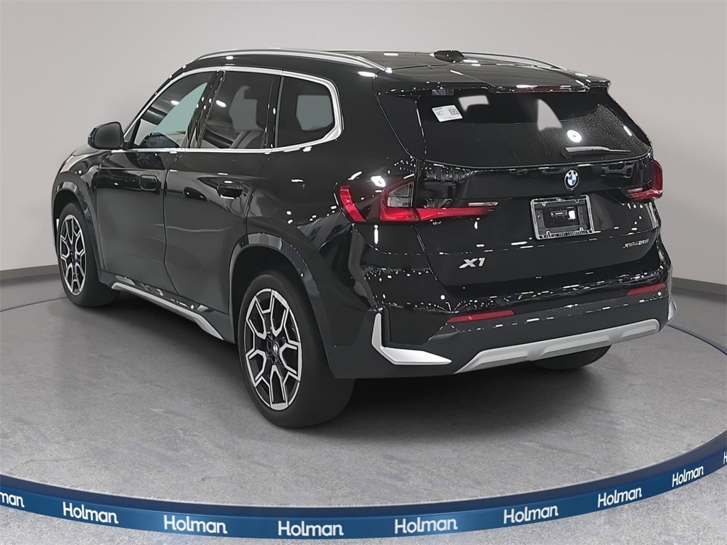 Certified 2025 BMW X1 xDrive28i w/ Convenience Package image 7