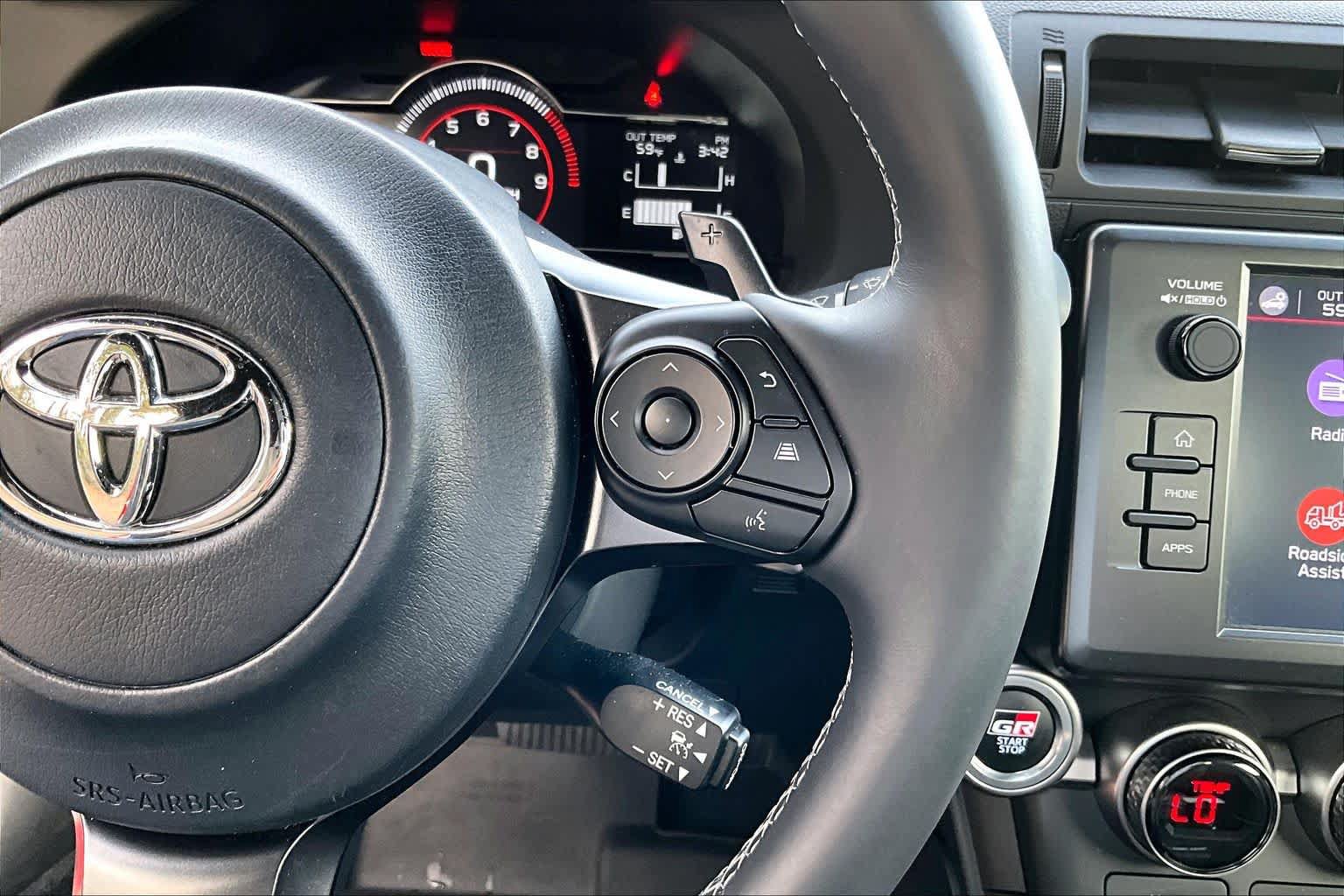 Used 2023 Toyota GR86 RWD image 19