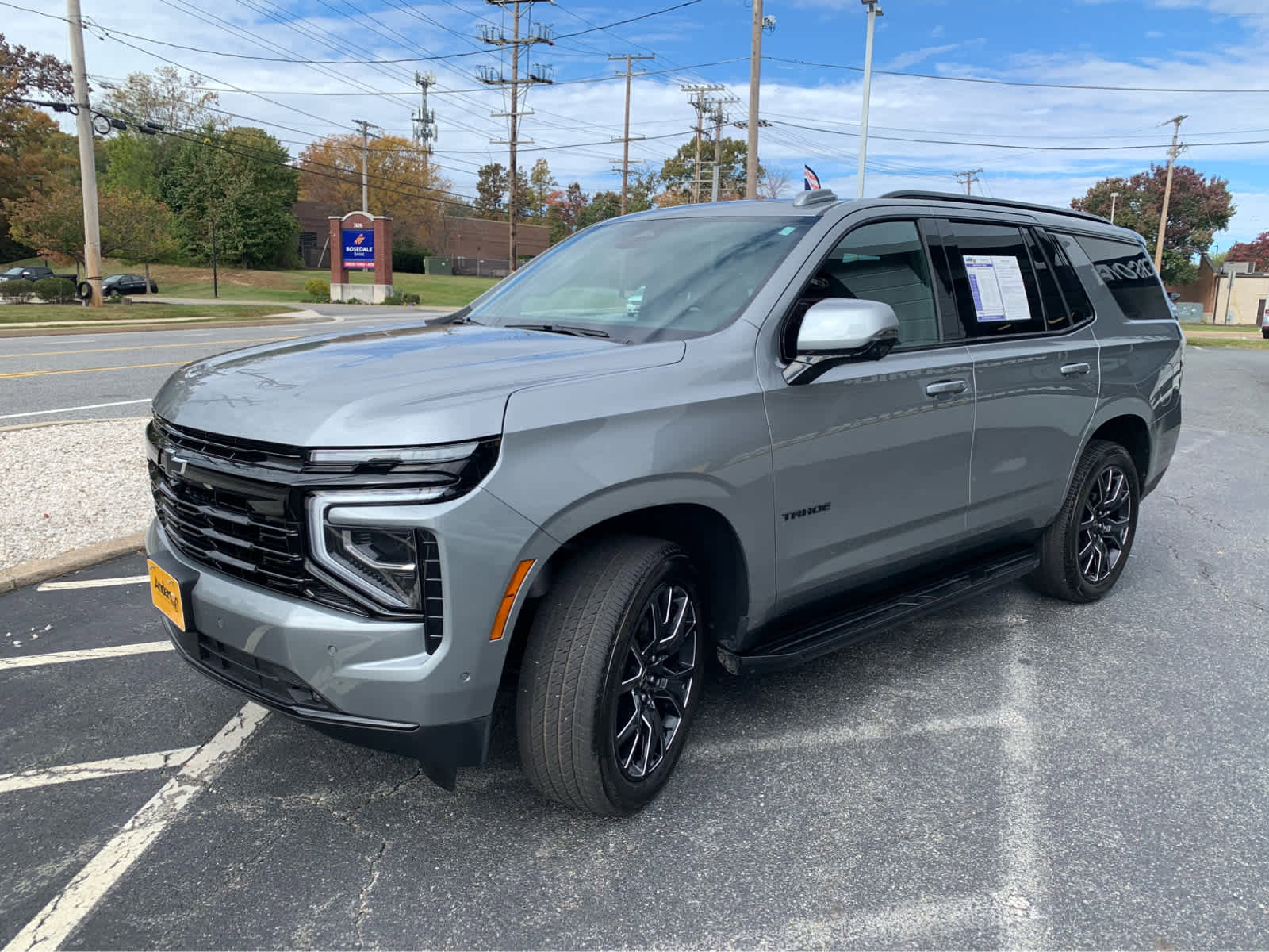 Used 2025 Chevrolet Tahoe RST image 3