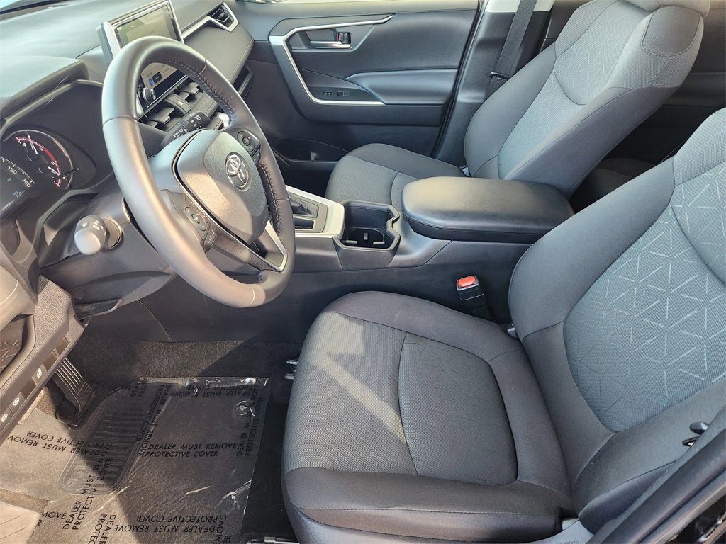 Used 2024 Toyota RAV4 XLE image 14