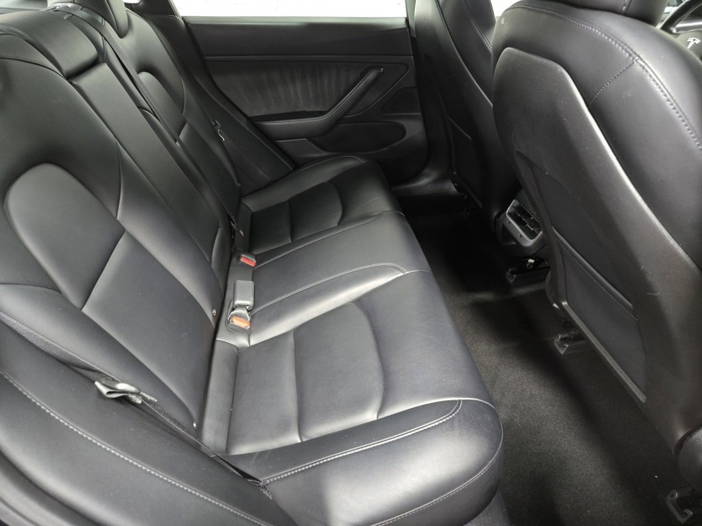 Used 2018 Tesla Model 3 Mid Range image 46