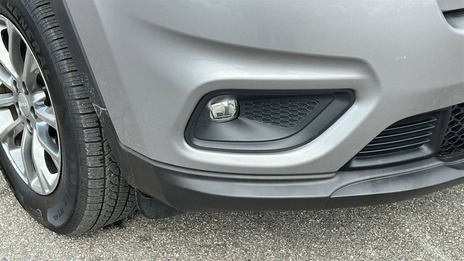 Used 2021 Jeep Cherokee Latitude Lux image 5