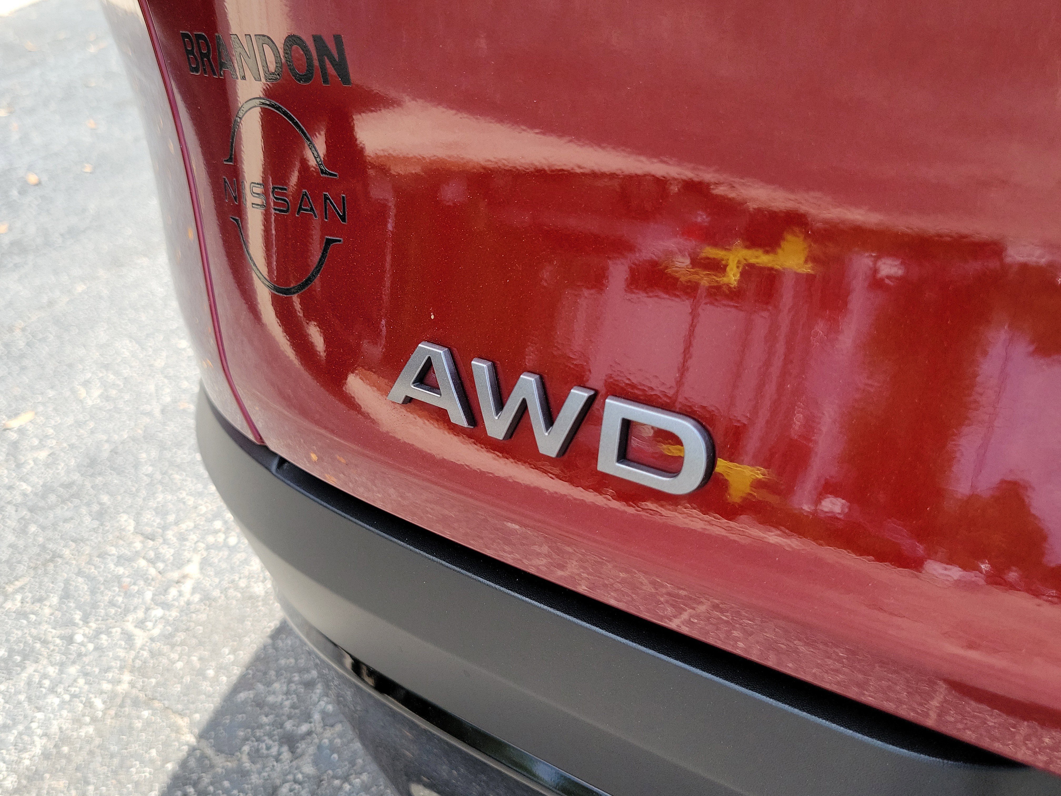 Certified 2025 Nissan Murano SV AWD/4WD image 8