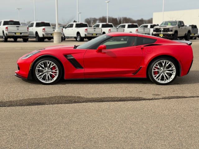 Used 2015 Chevrolet Corvette Z06 w/ 3LZ Preferred Equipment Group image 12
