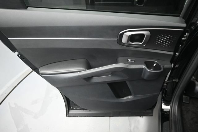 Used 2024 Kia Sorento LX FWD image 26