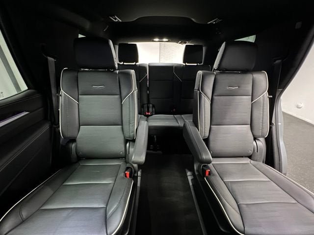 Certified 2026 Cadillac Escalade Luxury AWD/4WD image 20