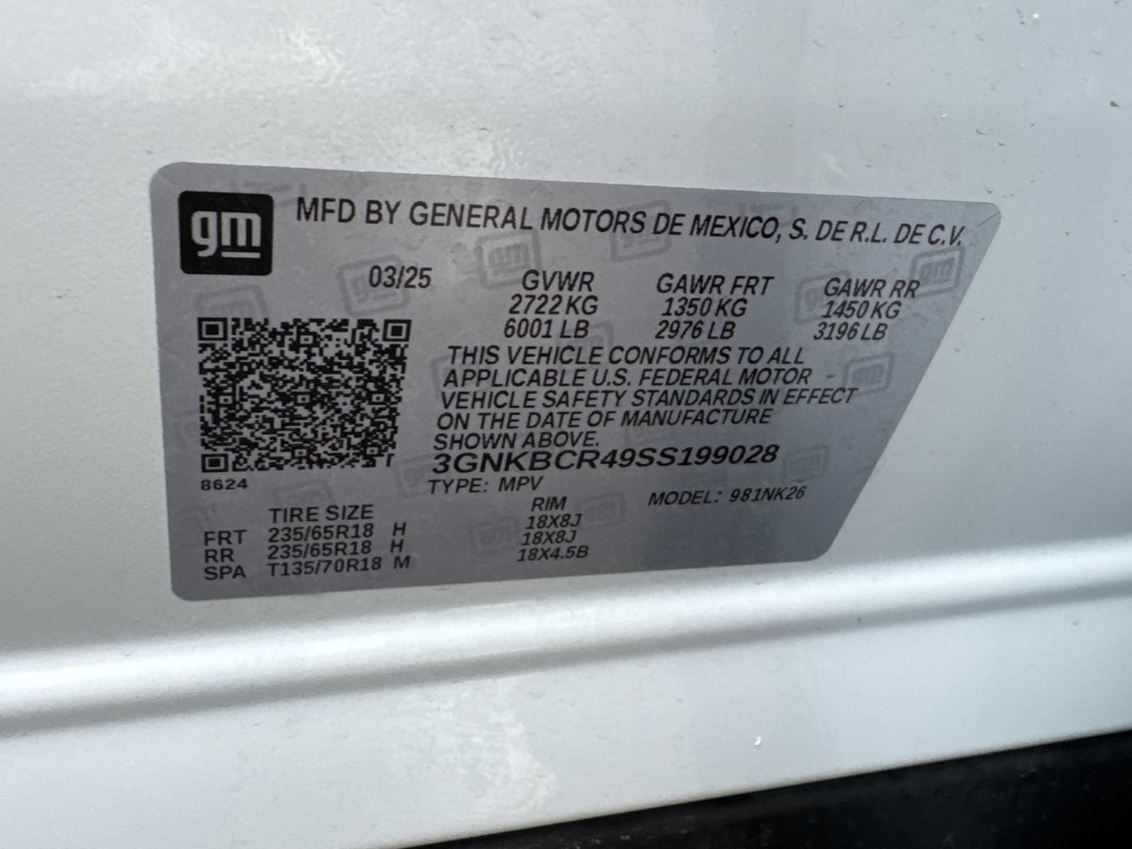 Used 2025 Chevrolet Blazer LT FWD image 32